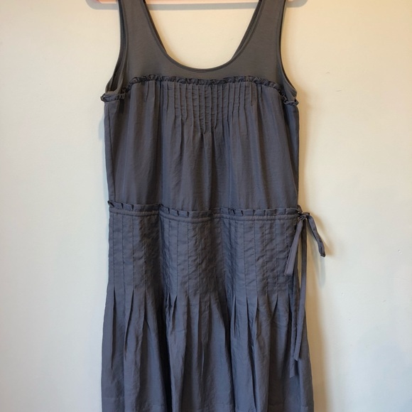 [BCBGMAXAZRIA] Gray-Ruffled Dress, Size 6 - Picture 2 of 7